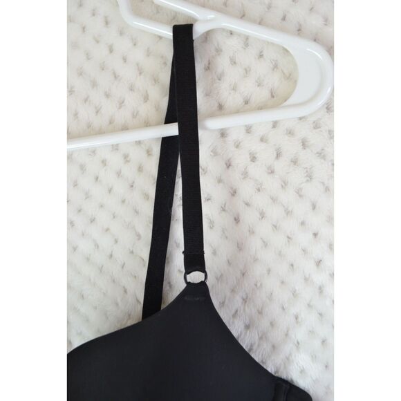 Victoria's Secret Women's 38C Black Demi Underwire Satin Bra - Picture 2 of 12